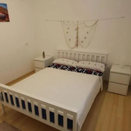 Lily Apartment